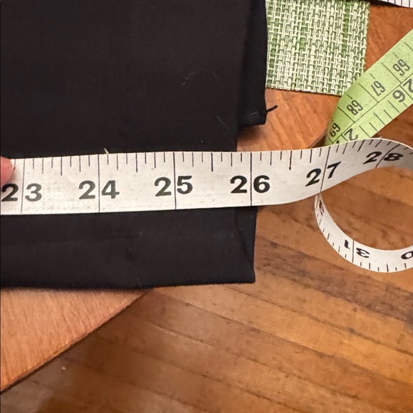 SPANX Pants, Black. Size Medium. 
Faux pockets
NWOT - Picture 9 of 13